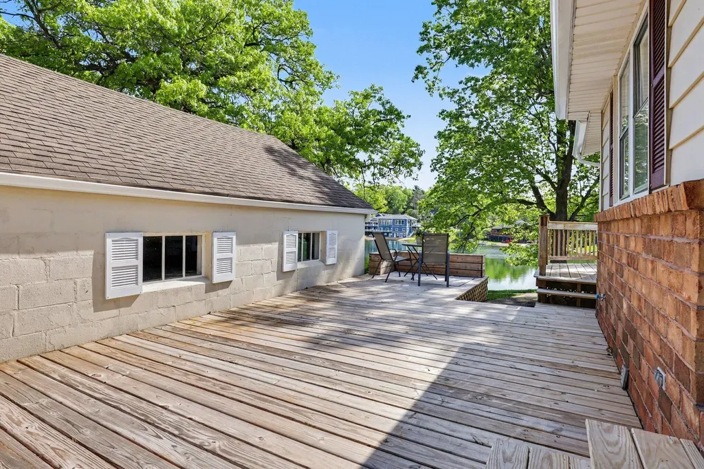 2329 Schimperle Drive NE Grand Rapids Charter Township MI 49525