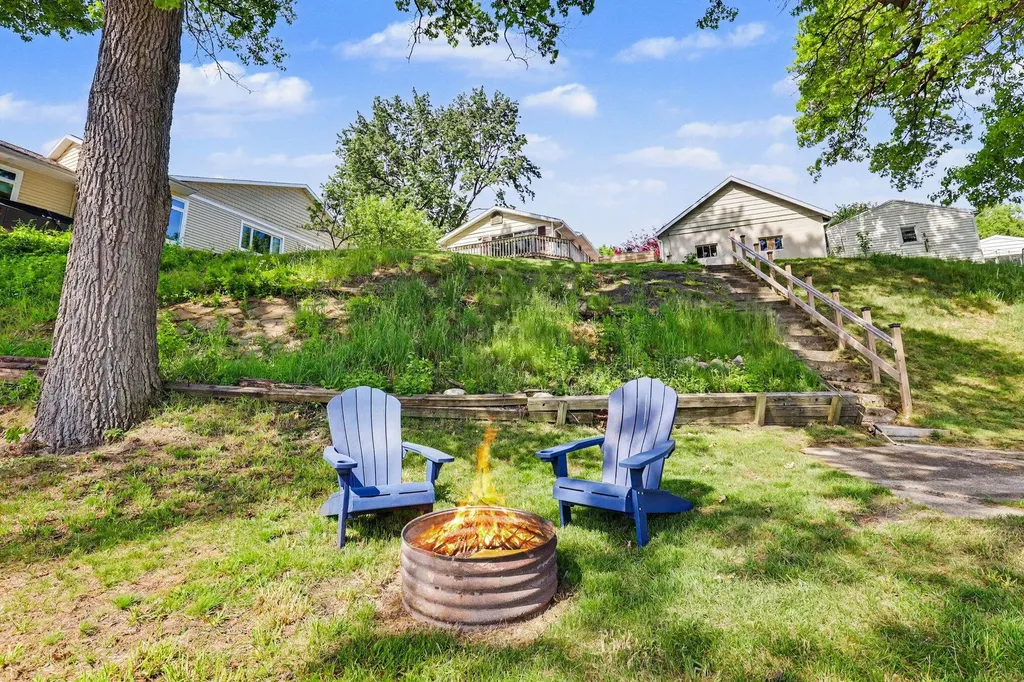 2329 Schimperle Drive NE Grand Rapids Charter Township MI 49525