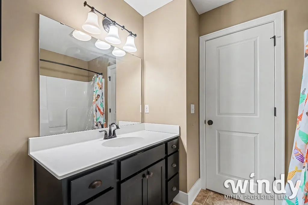1330 Glen Ellyn Drive SE Cascade Charter Township MI 49546