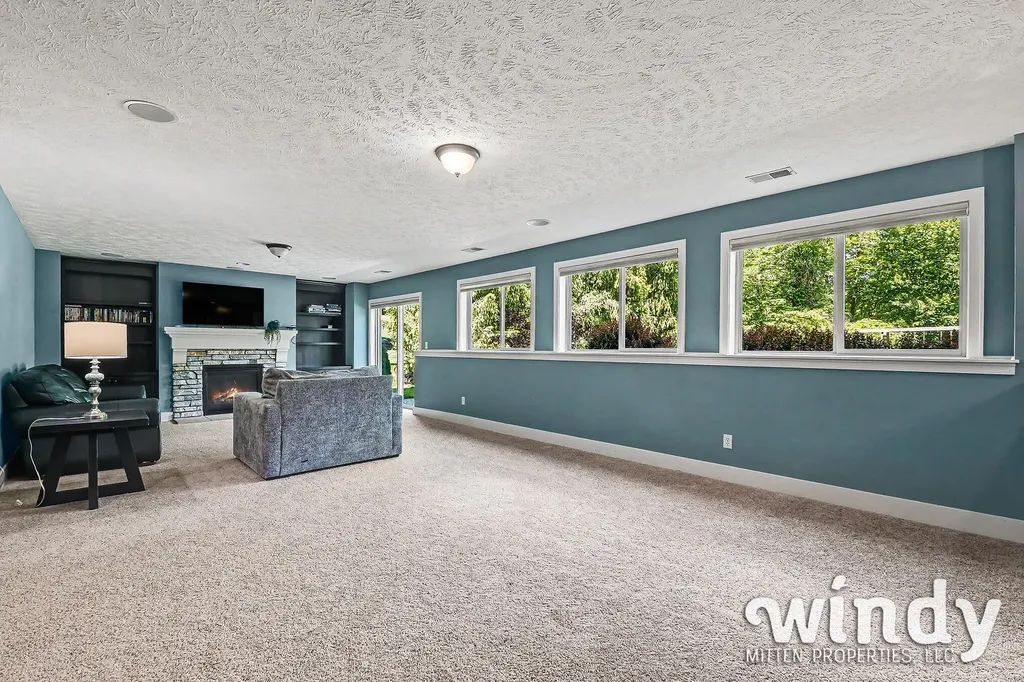 1330 Glen Ellyn Drive SE Cascade Charter Township MI 49546