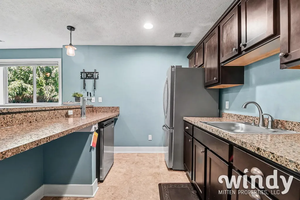 1330 Glen Ellyn Drive SE Cascade Charter Township MI 49546