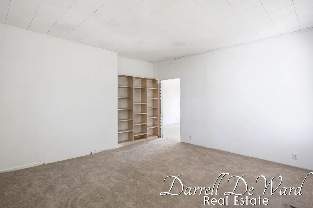 120 Cherry Street Freeport Village MI 49325