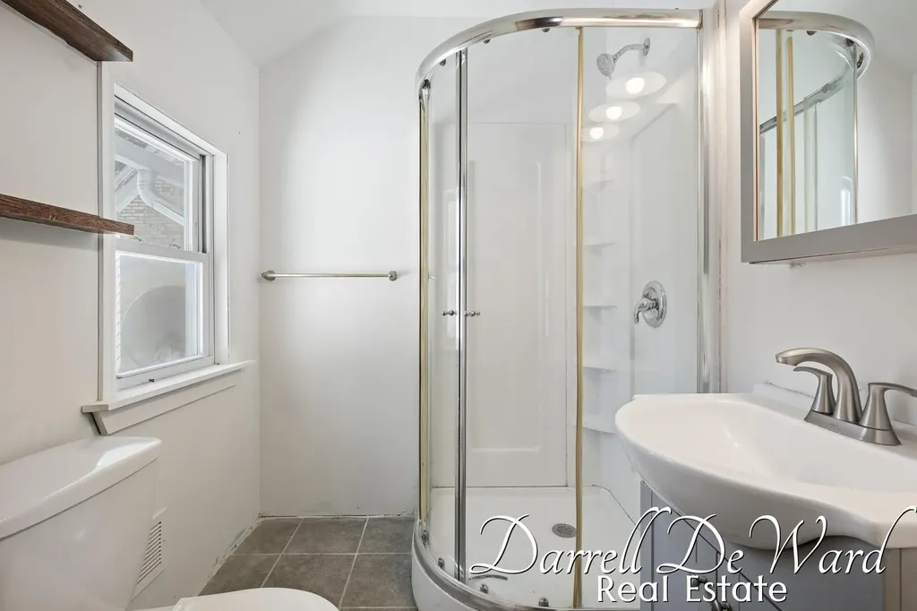 120 Cherry Street Freeport Village MI 49325