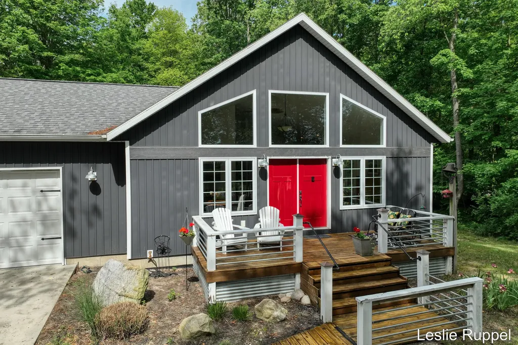 13015 Ritchie Avenue NE Courtland Township MI 49319