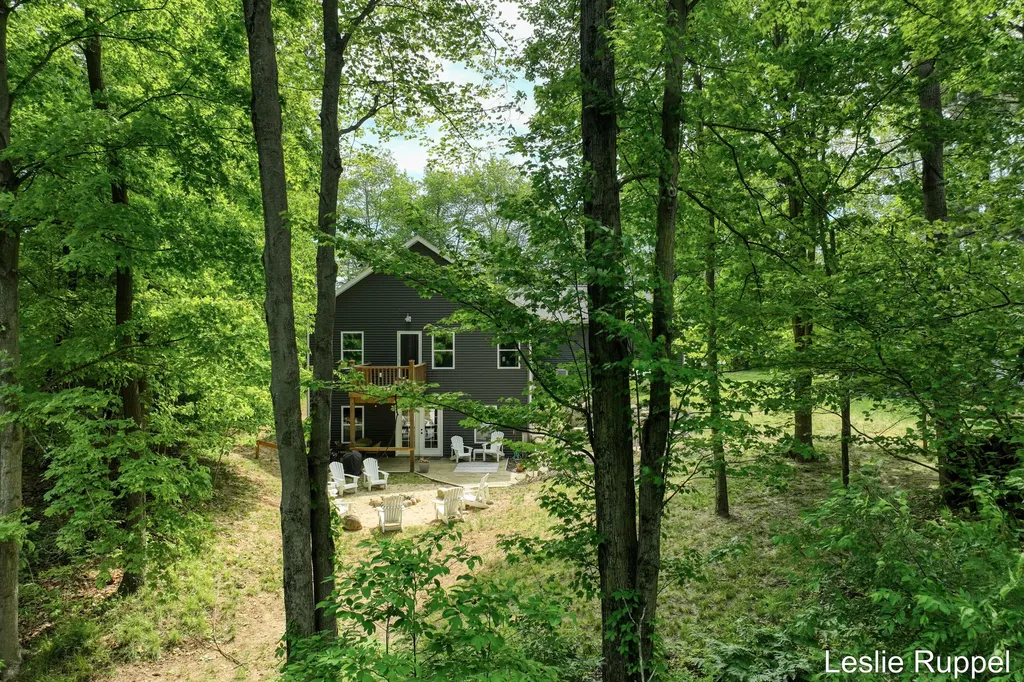 13015 Ritchie Avenue NE Courtland Township MI 49319