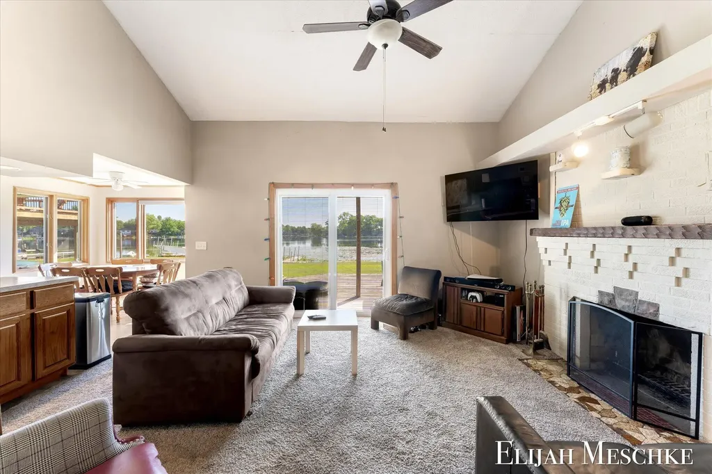 10207 Poplar Drive NE Oakfield Township MI 49341