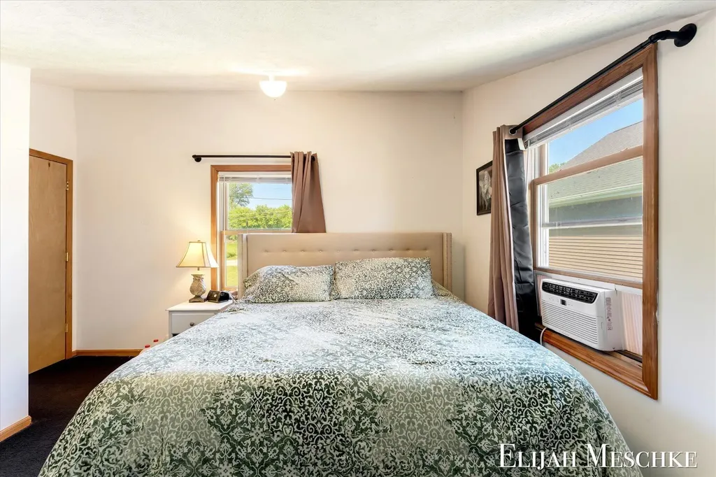 10207 Poplar Drive NE Oakfield Township MI 49341