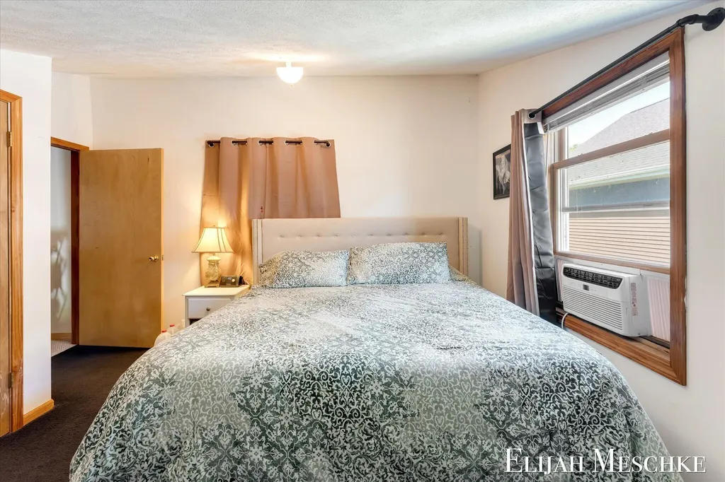 10207 Poplar Drive NE Oakfield Township MI 49341