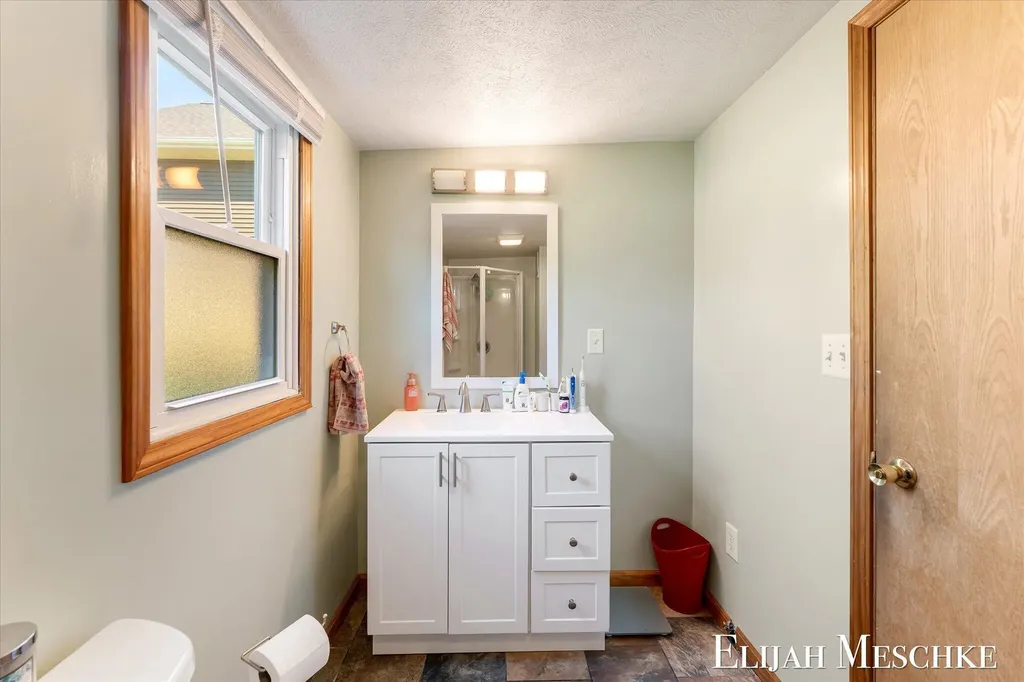 10207 Poplar Drive NE Oakfield Township MI 49341