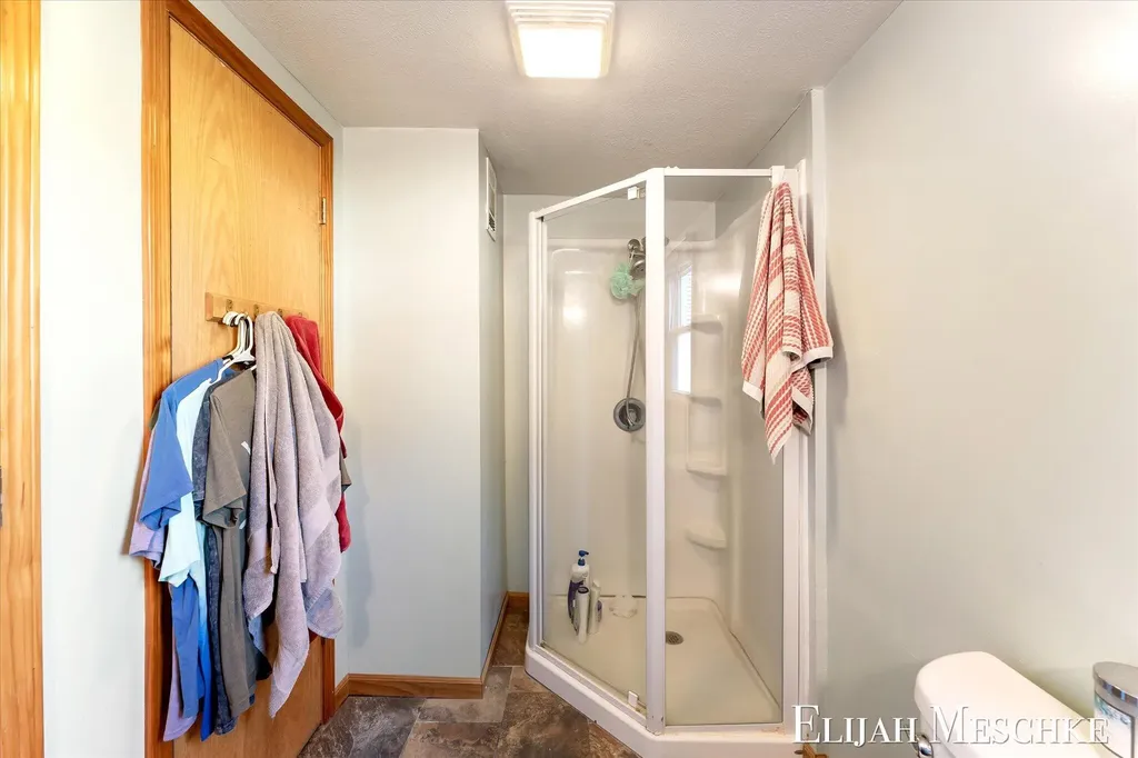 10207 Poplar Drive NE Oakfield Township MI 49341