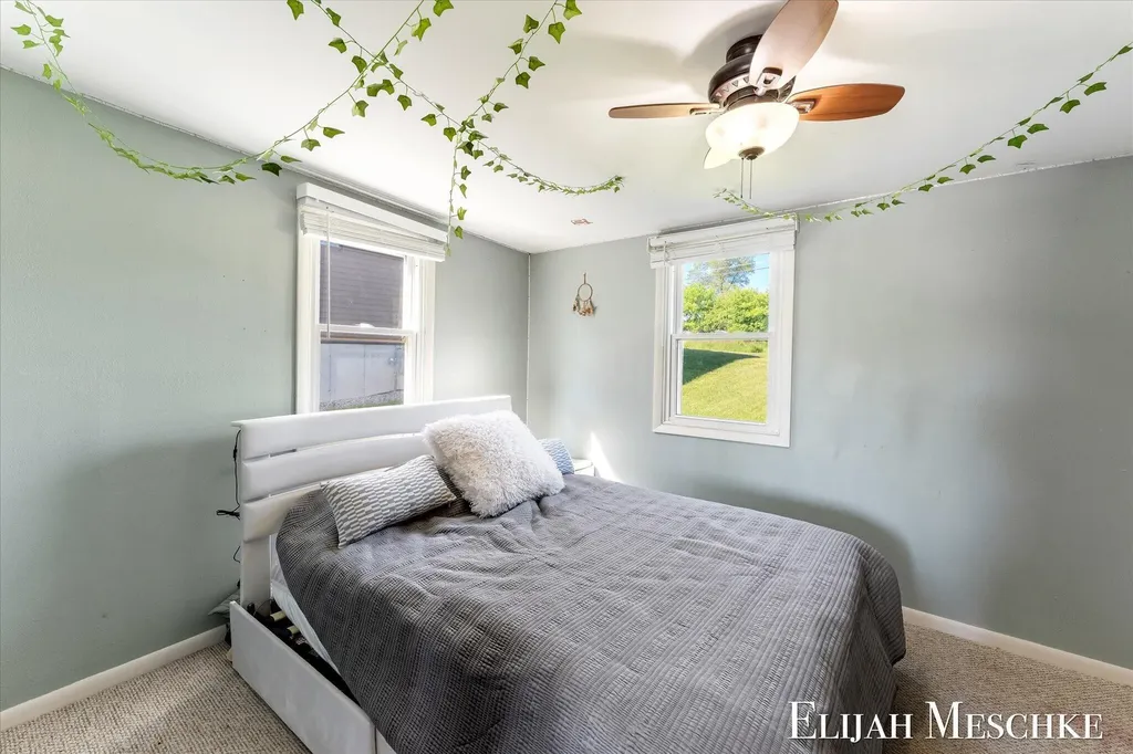 10207 Poplar Drive NE Oakfield Township MI 49341