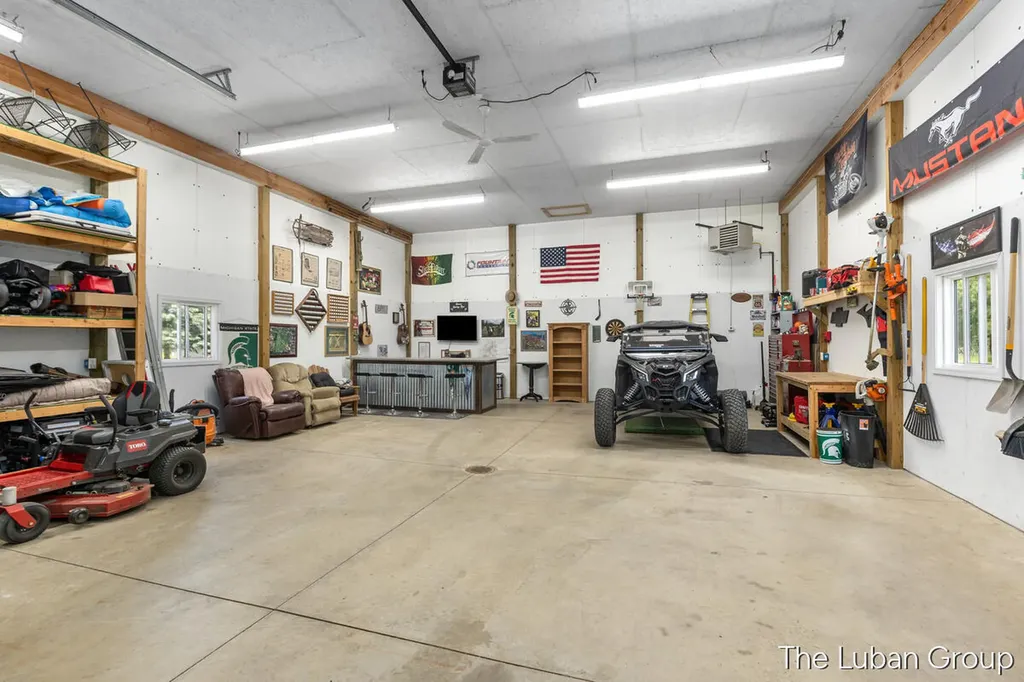 6669 Fillmore Street Allendale Charter Township MI 49401