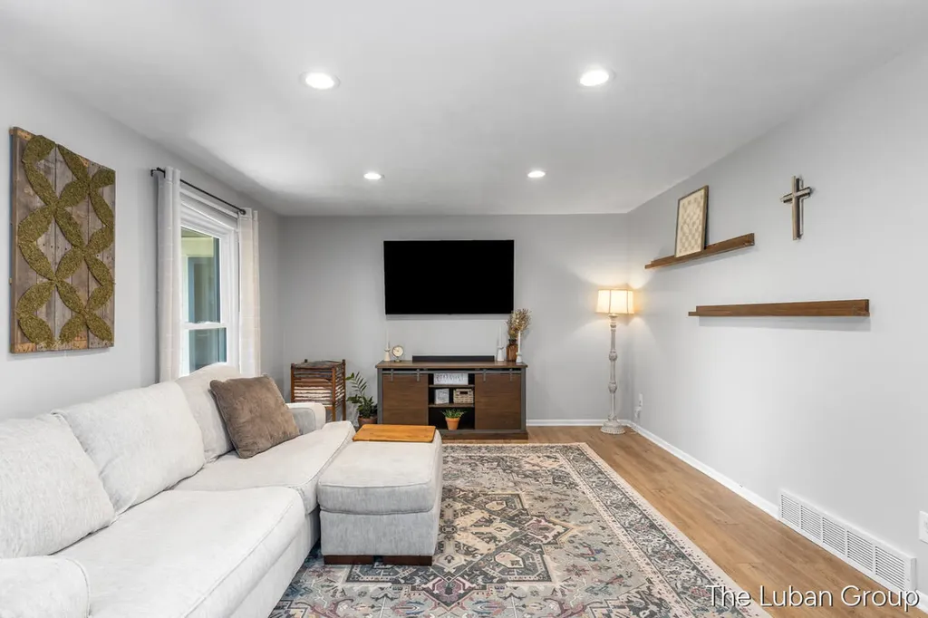 6669 Fillmore Street Allendale Charter Township MI 49401