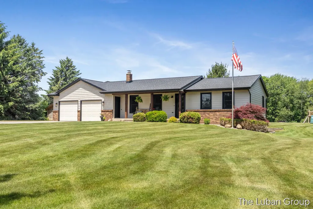 6669 Fillmore Street Allendale Charter Township MI 49401