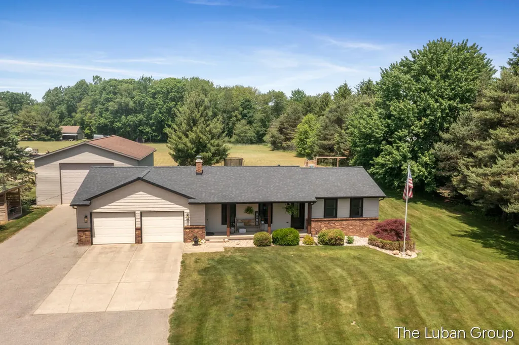 6669 Fillmore Street Allendale Charter Township MI 49401