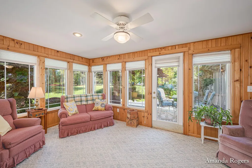 2295 Fallasburg Park Drive NE Vergennes Township MI 49331