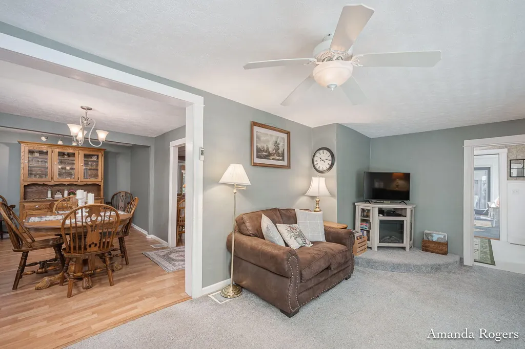 2295 Fallasburg Park Drive NE Vergennes Township MI 49331