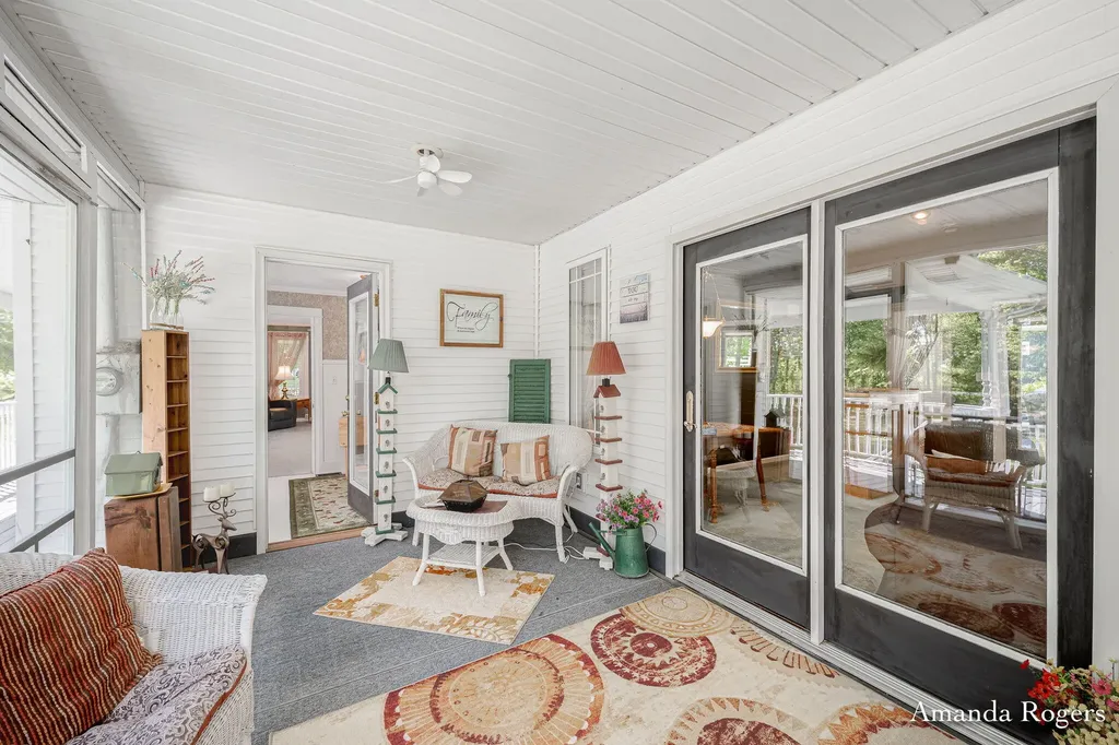 2295 Fallasburg Park Drive NE Vergennes Township MI 49331