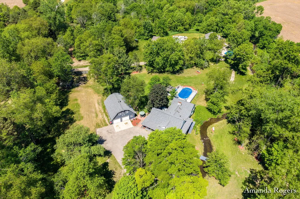2295 Fallasburg Park Drive NE Vergennes Township MI 49331