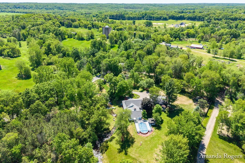2295 Fallasburg Park Drive NE Vergennes Township MI 49331