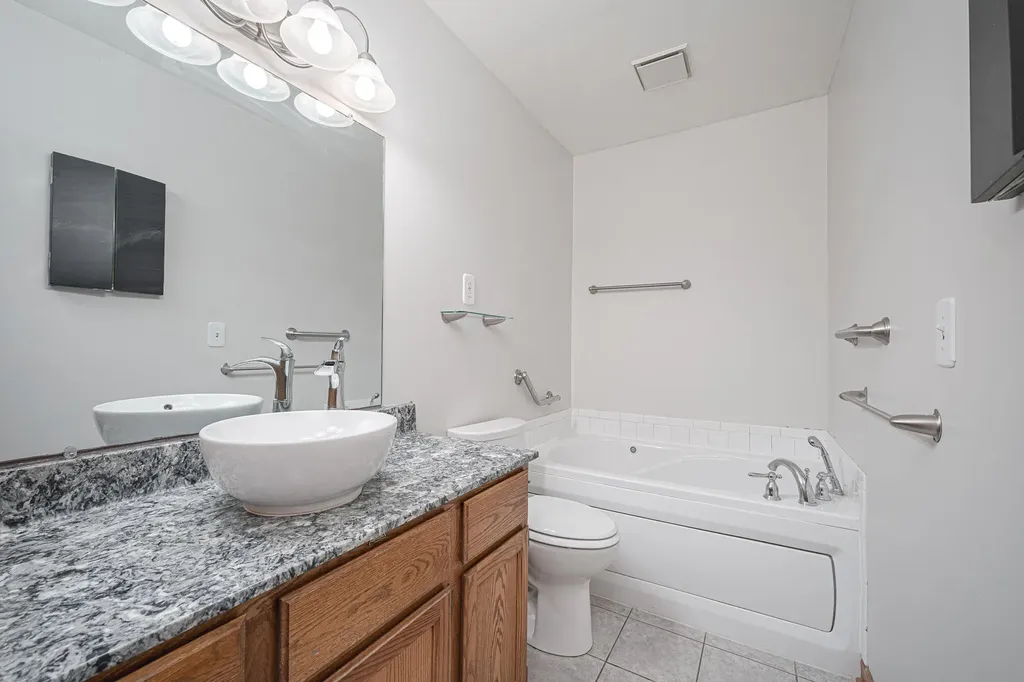 6736 Waterview Drive Georgetown Charter Township MI 49418