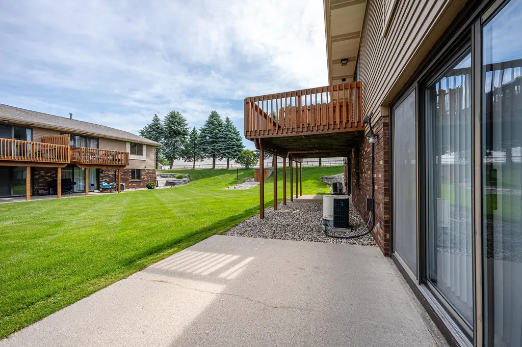 6736 Waterview Drive Georgetown Charter Township MI 49418