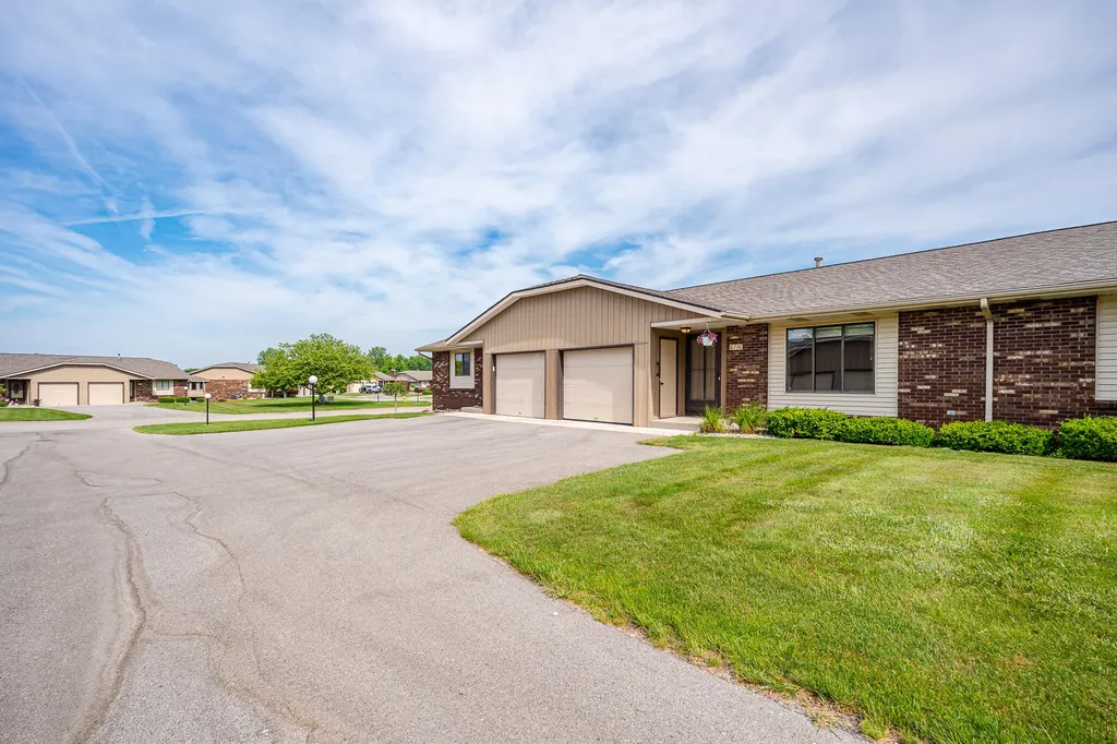 6736 Waterview Drive Georgetown Charter Township MI 49418
