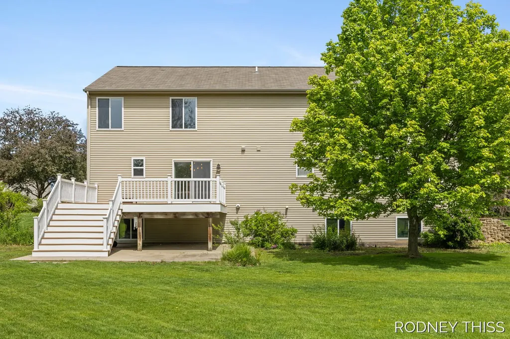 3030 Sunchase Avenue Jamestown Charter Township MI 49426