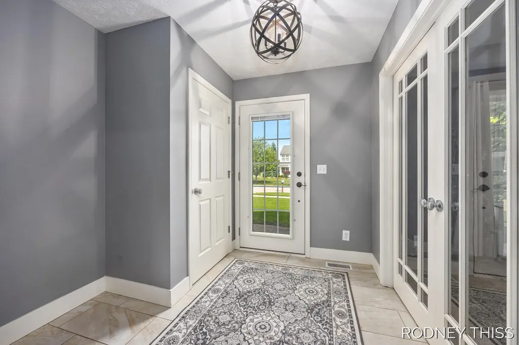 3030 Sunchase Avenue Jamestown Charter Township MI 49426