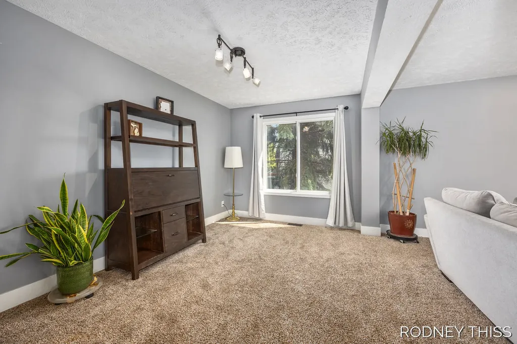 3030 Sunchase Avenue Jamestown Charter Township MI 49426