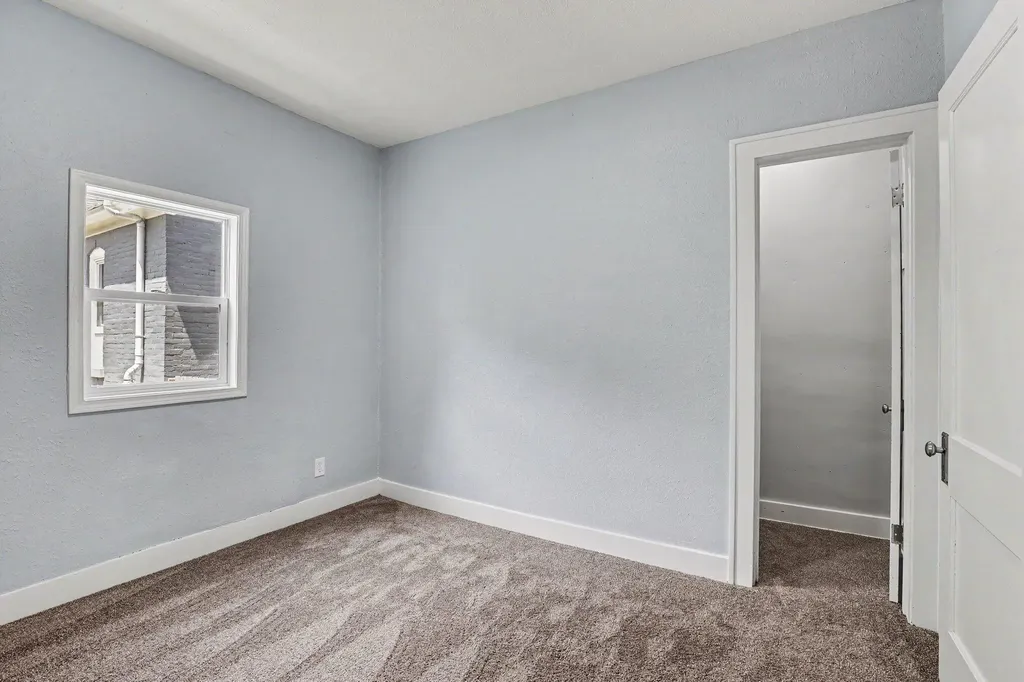 800 6th Street NW Grand Rapids City MI 49504