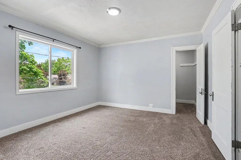 800 6th Street NW Grand Rapids City MI 49504