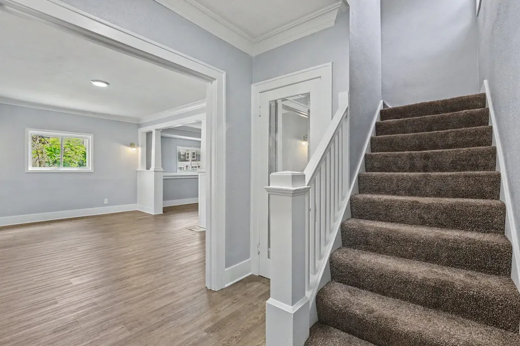 800 6th Street NW Grand Rapids City MI 49504