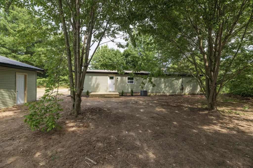 205 Knott Road Niles Township MI 49120