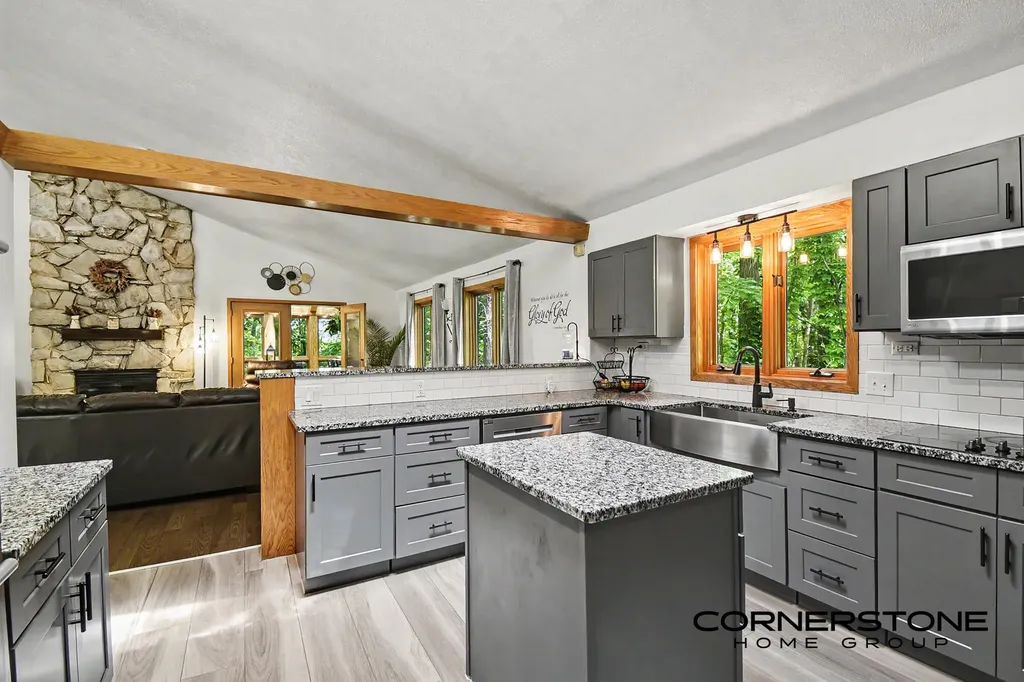 2111 Northridge Drive NE Plainfield Charter Township MI 49525