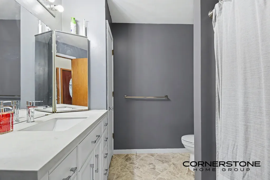 2111 Northridge Drive NE Plainfield Charter Township MI 49525