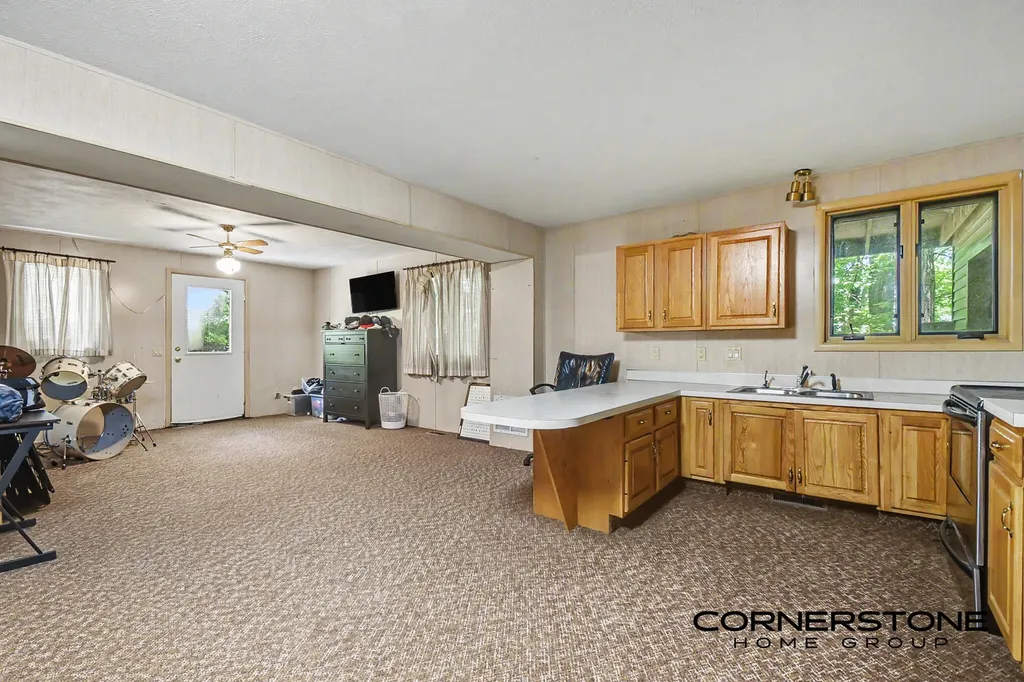 2111 Northridge Drive NE Plainfield Charter Township MI 49525