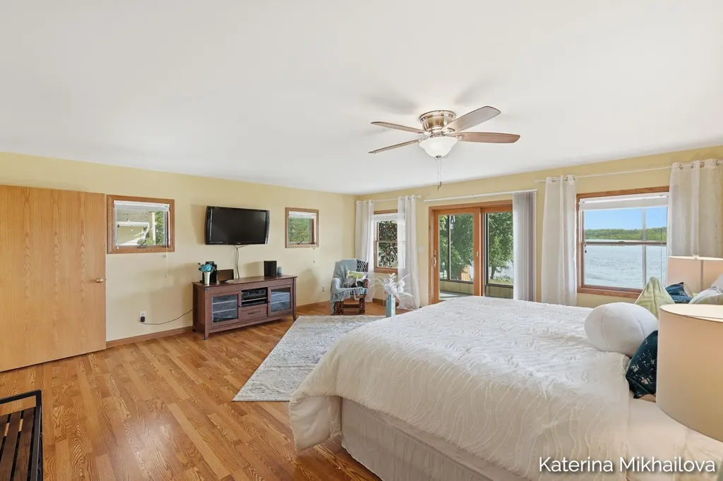 409 Grandview Avenue Homer Village MI 49245