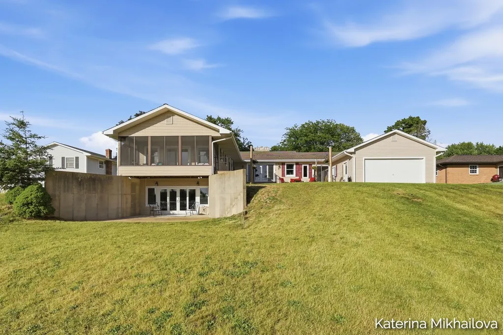 409 Grandview Avenue Homer Village MI 49245