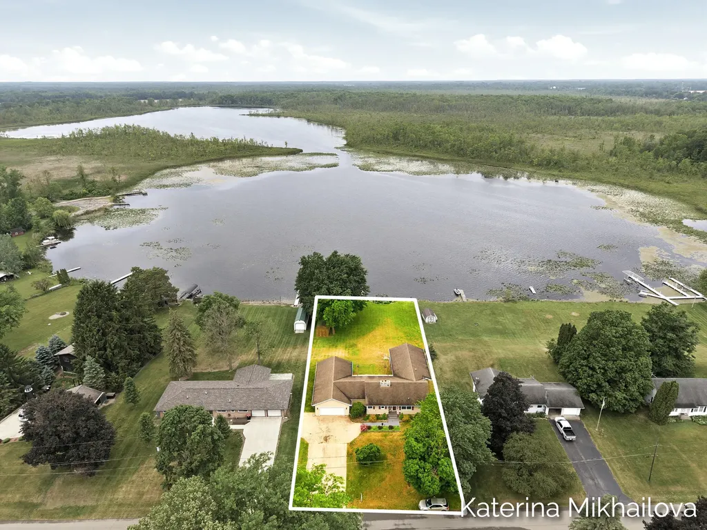 409 Grandview Avenue Homer Village MI 49245