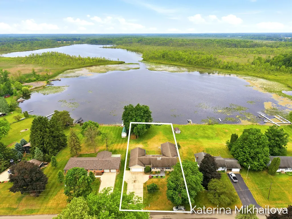 409 Grandview Avenue Homer Village MI 49245