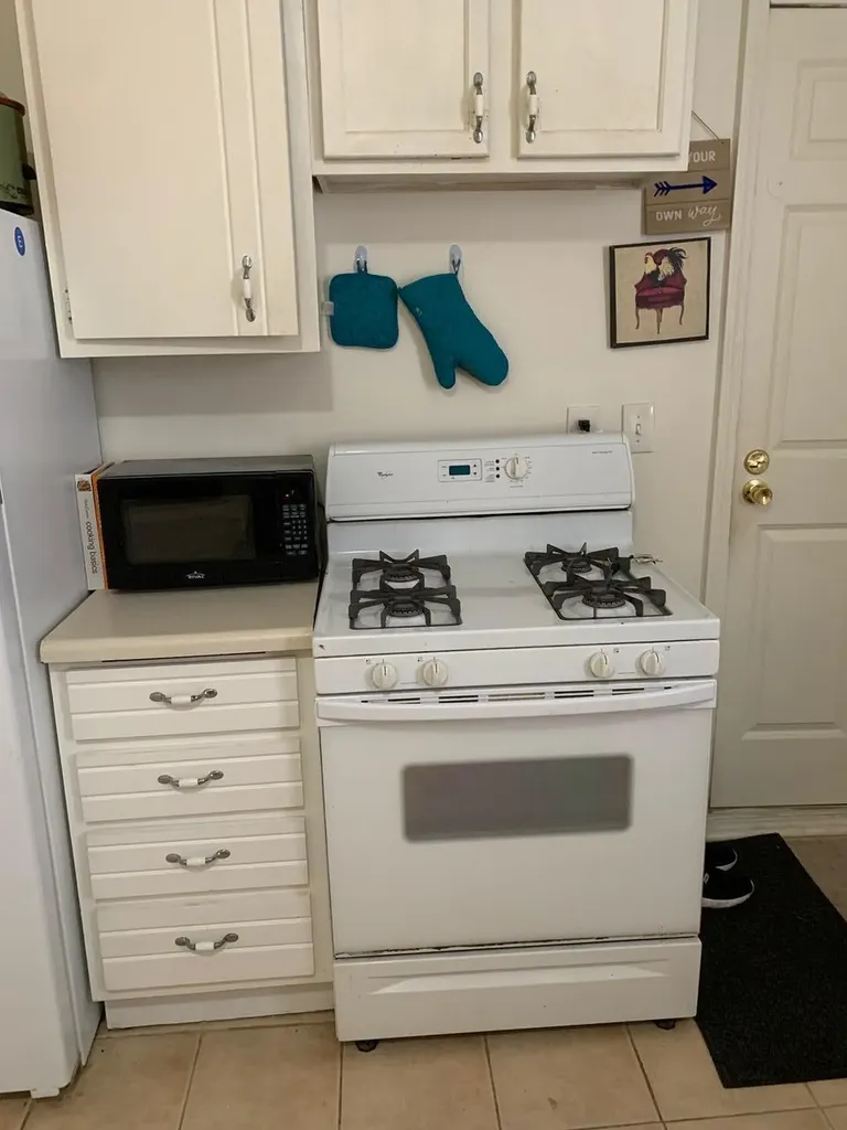 820 Mcreynolds Avenue NW Grand Rapids City MI 49504