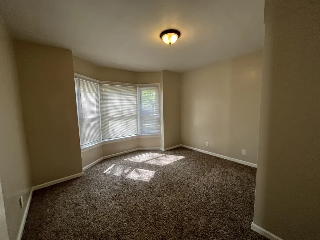 820 Mcreynolds Avenue NW Grand Rapids City MI 49504