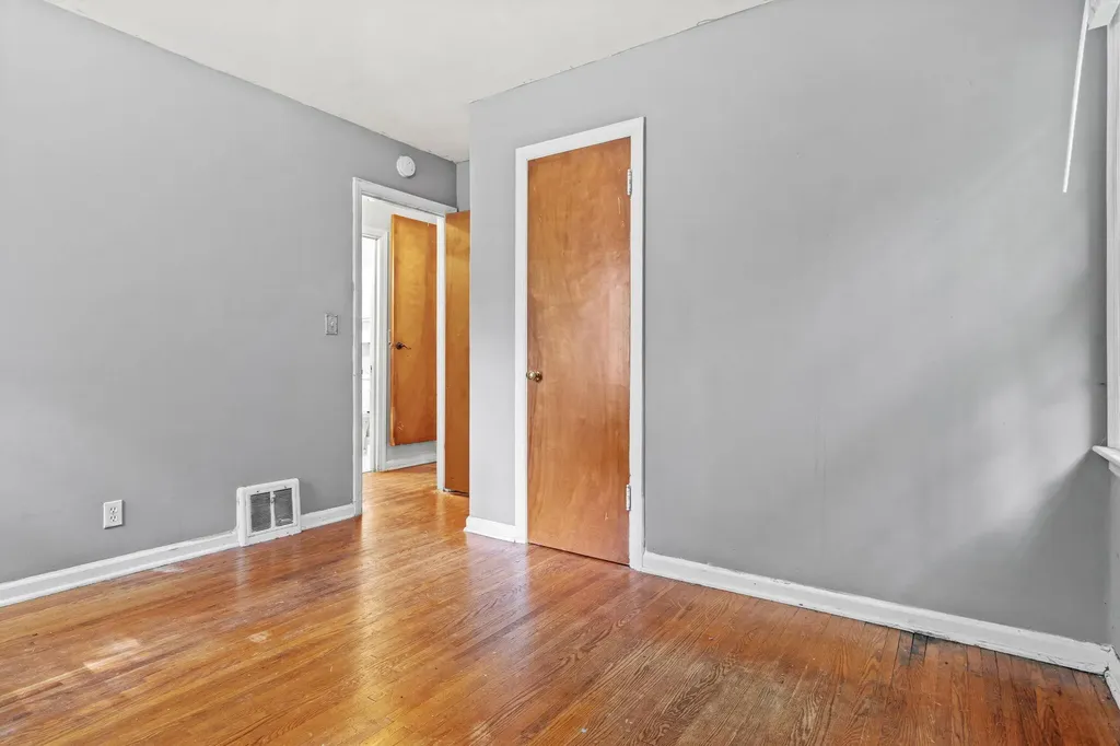 1222 Portland Avenue NE Grand Rapids City MI 49505
