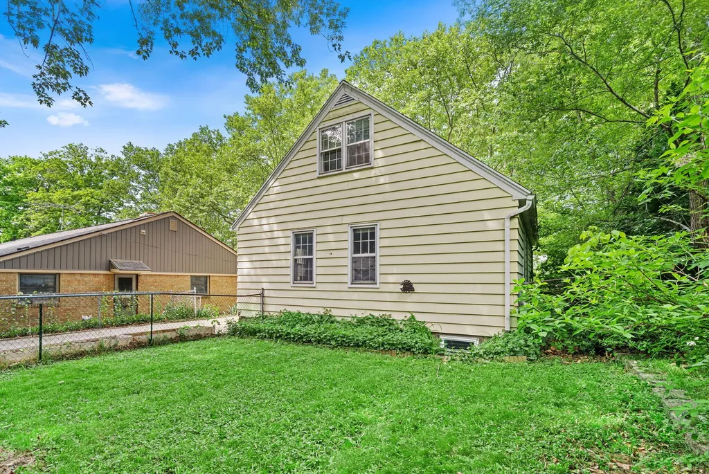 1222 Portland Avenue NE Grand Rapids City MI 49505