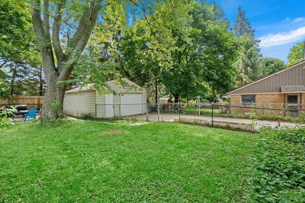 1222 Portland Avenue NE Grand Rapids City MI 49505