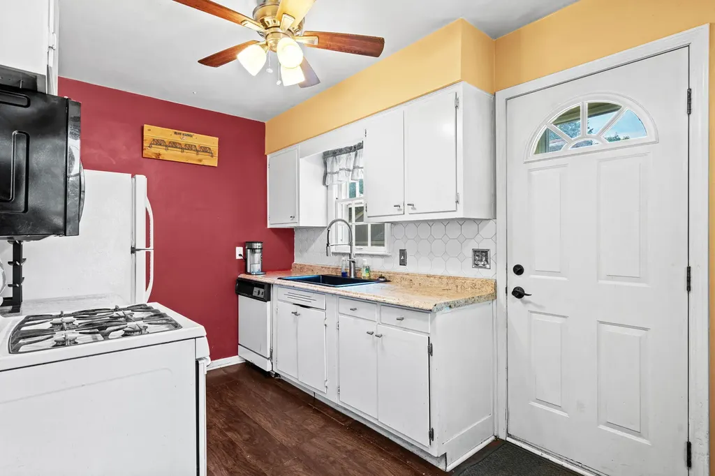 1222 Portland Avenue NE Grand Rapids City MI 49505