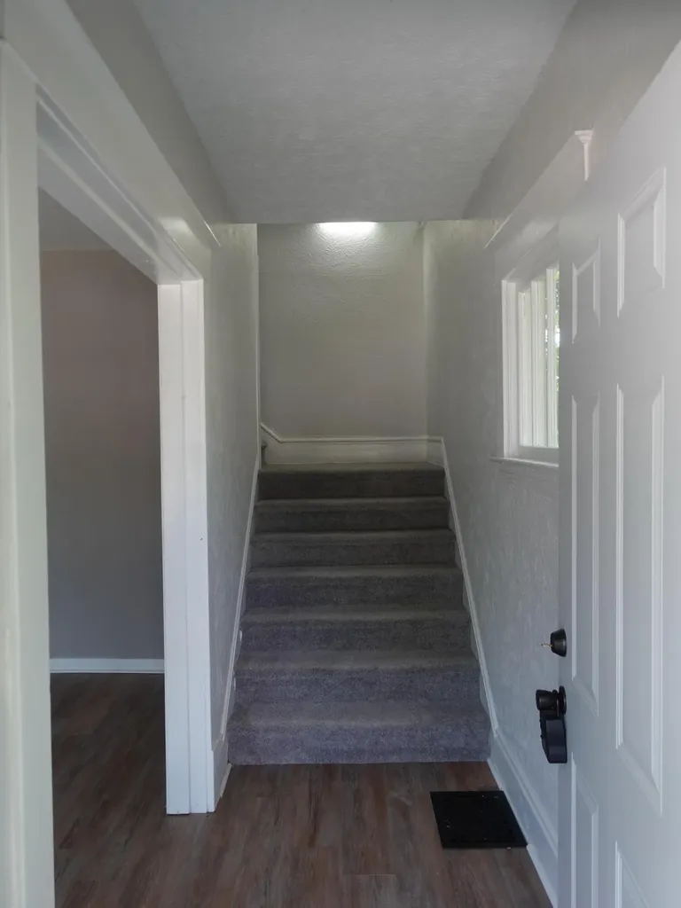 60 Baylis Street SW Grand Rapids City MI 49507