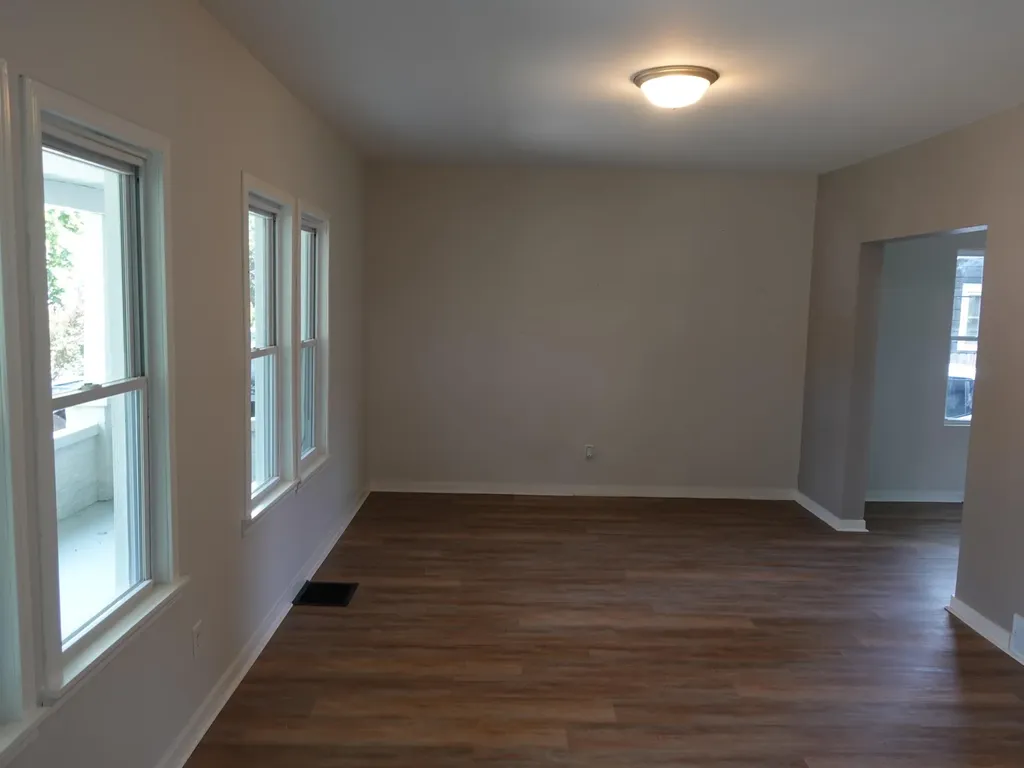 60 Baylis Street SW Grand Rapids City MI 49507