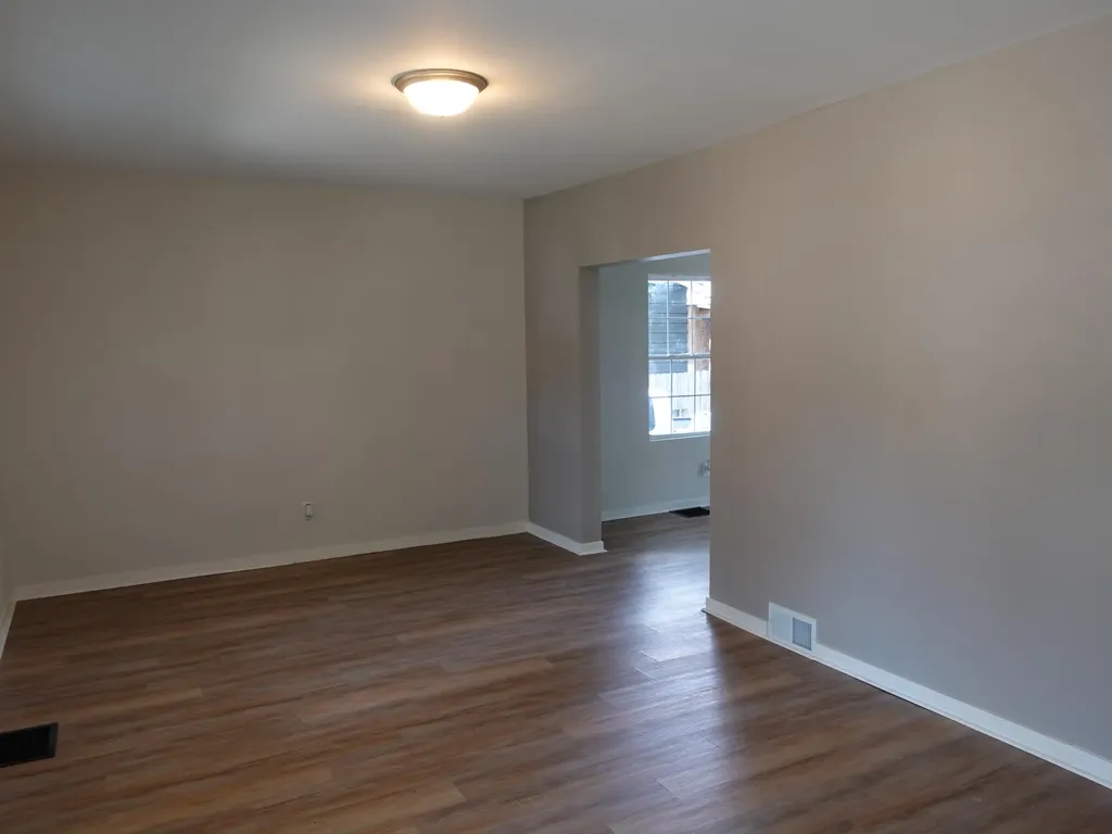 60 Baylis Street SW Grand Rapids City MI 49507